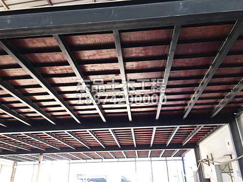 鋼結(jié)構(gòu)閣樓