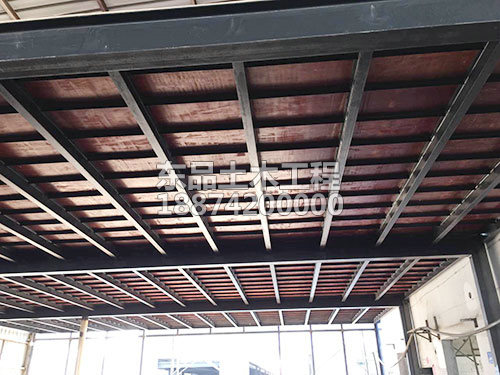 鋼結(jié)構(gòu)閣樓