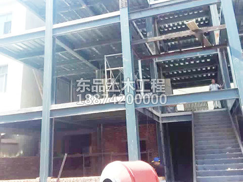 鋼結(jié)構(gòu)閣樓